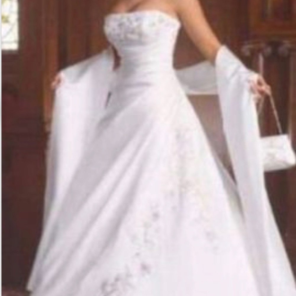 Maggie Sottero Wedding Dress